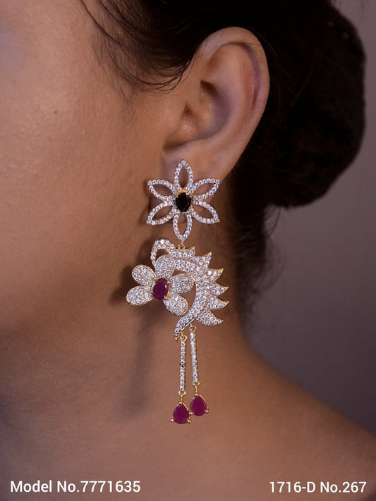 Zircon Earrings can be a Gift