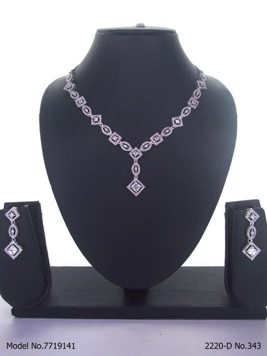 A necklace Set for all Occasions !