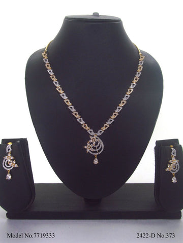 Classic Cz Jewelry Set with Earrings