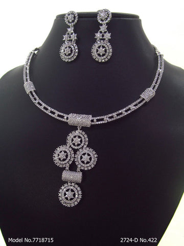 A necklace Set for all Occasions !