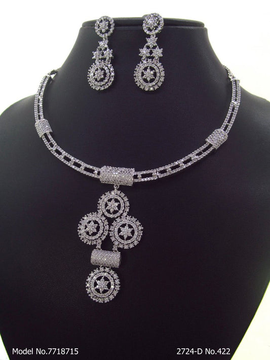 A necklace Set for all Occasions !