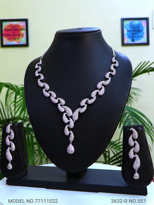 A necklace Set for all Occasions !