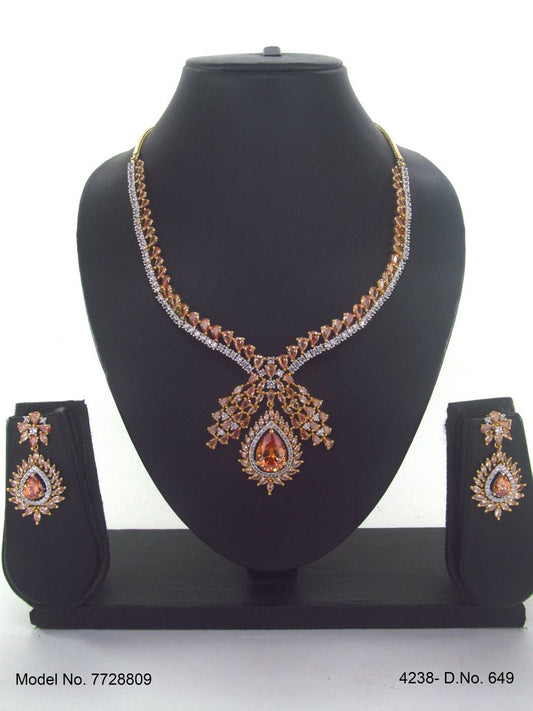 Amazing Traditional Jewelry Set