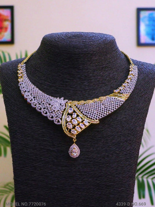 Amazing Traditional Jewelry Set