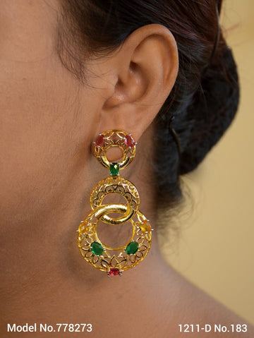 Zircon Earrings can be a Gift